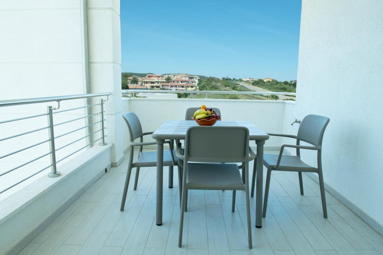 Casa Luigi Villa Golfo Aranci Exterior photo